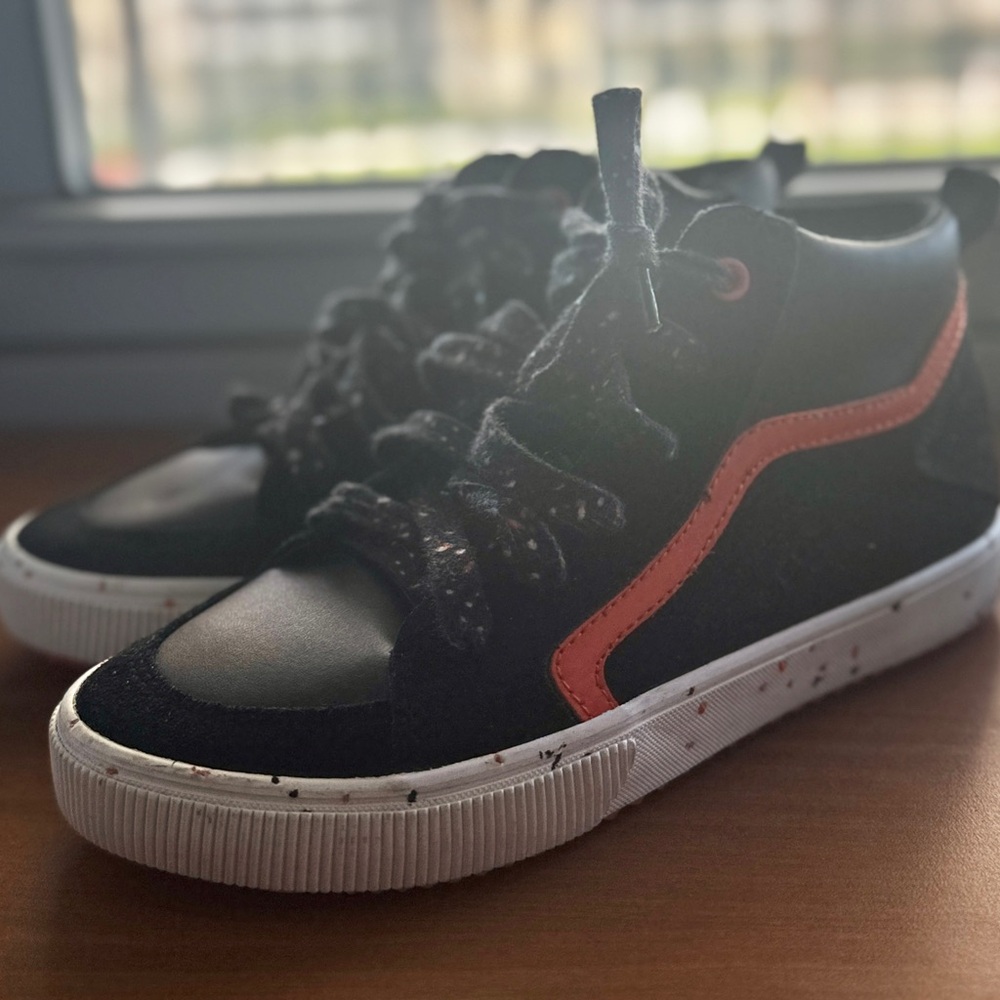 Geox Kids Sneakers in Black and Orange